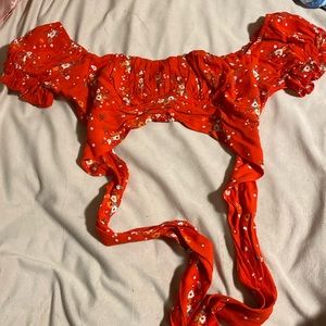 seven seas red crop top size small